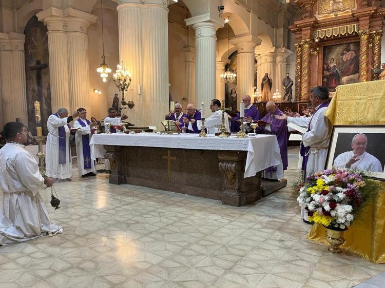 Mons. Sánchez: 'Francisco fue claro, vivir el Evangelio con gestos y actitudes concretas' Mons. Sánchez: 'Francisco fue claro, vivir el Evangelio con gestos y actitudes concretas'