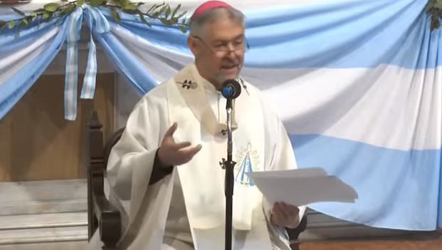 Mons. Scheinig: 'La independencia, un compromiso cotidiano personal y comunitario' Mons. Scheinig: 'La independencia, un compromiso cotidiano personal y comunitario'