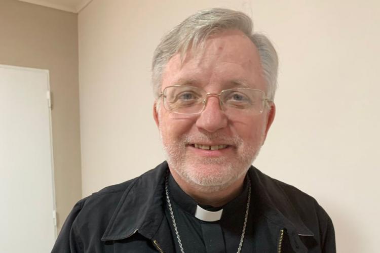 Mons. Torres: 'Una sola persona no va a sacar el país adelante' Mons. Torres: 'Una sola persona no va a sacar el país adelante'
