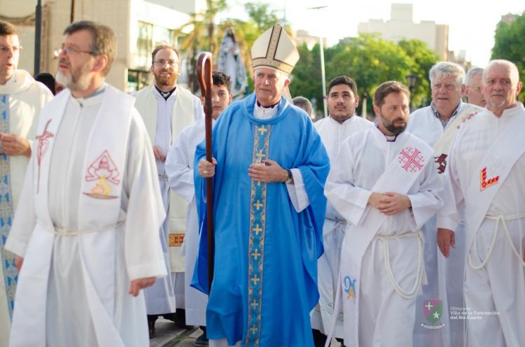 Mons. Uriona: "Acercate a Dios. Probá. No tengas miedo de Él"