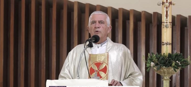 Mons. Uriona: "El seguimiento de Jesús significa entregarse a su corazón y a los hermanos" Mons. Uriona: "El seguimiento de Jesús significa entregarse a su corazón y a los hermanos"