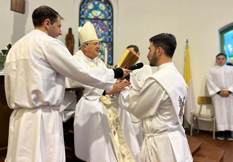 Mons. Uriona: 'Tu sacerdocio será una extensión de la misericordia de Dios' Mons. Uriona: 'Tu sacerdocio será una extensión de la misericordia de Dios'