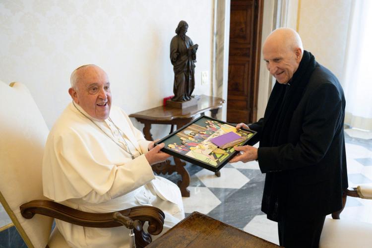 Mons. Vázquez le transmitió al Papa el afecto y la cercanía de la comunidad moronense Mons. Vázquez le transmitió al Papa el afecto y la cercanía de la comunidad moronense