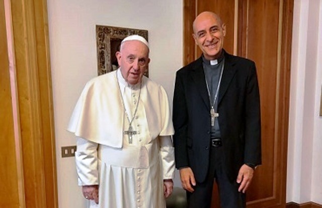 Mons. Víctor Fernández fue recibido por el papa Francisco en el Vaticano