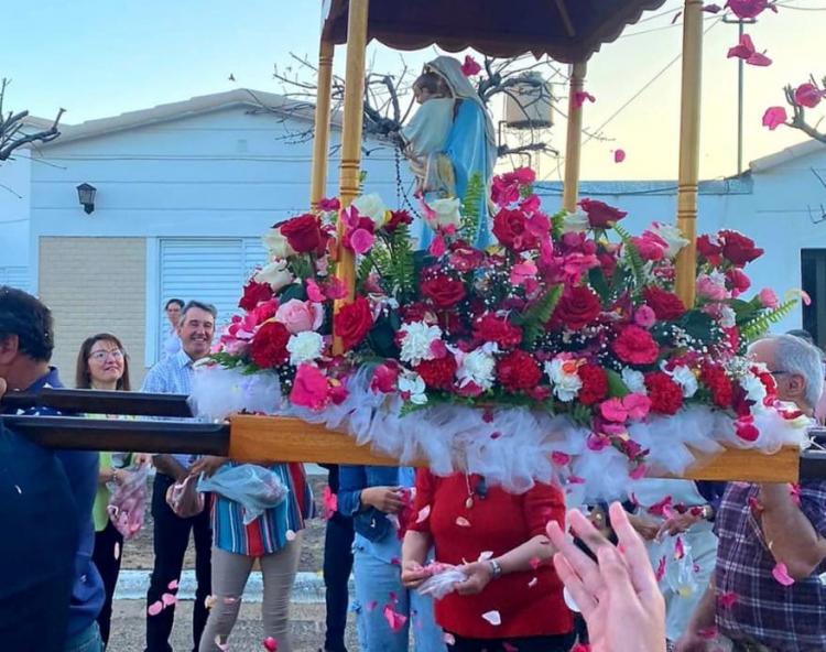 Mons. Zurbriggen: 'María nos invita a volver la mirada y el corazón hacia Jesús' Mons. Zurbriggen: 'María nos invita a volver la mirada y el corazón hacia Jesús'