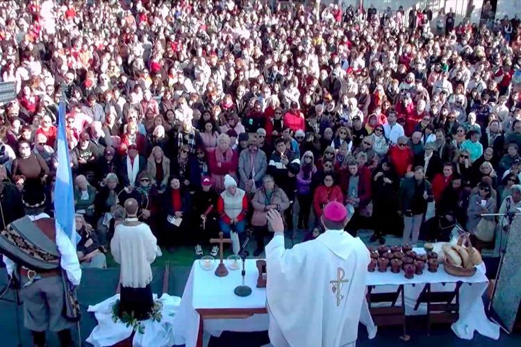 Paraná: Mons. Martín invitó a pedirle a san Cayetano 'el pan de la paz' Paraná: Mons. Martín invitó a pedirle a san Cayetano 'el pan de la paz'
