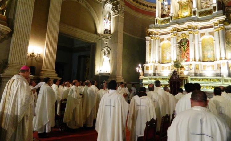 Movimientos de párrocos y sacerdotes en la diócesis de Catamarca Movimientos de párrocos y sacerdotes en la diócesis de Catamarca