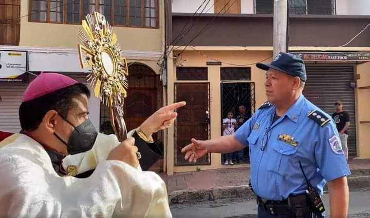Nicaragua: La Policía Nacional detuvo a un obispo y se desconoce su paradero Nicaragua: La Policía Nacional detuvo a un obispo y se desconoce su paradero