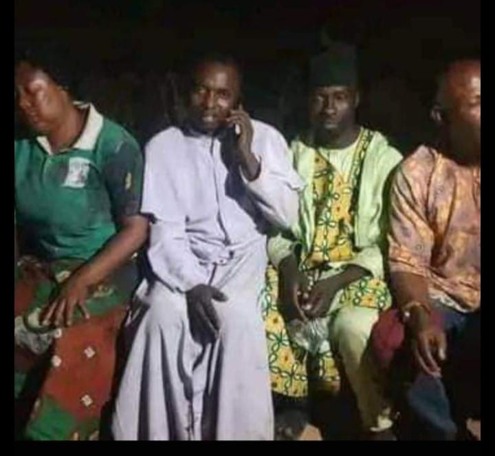 Nigeria: Liberan al sacerdote y cinco laicos secuestrados el 24 de noviembre Nigeria: Liberan al sacerdote y cinco laicos secuestrados el 24 de noviembre