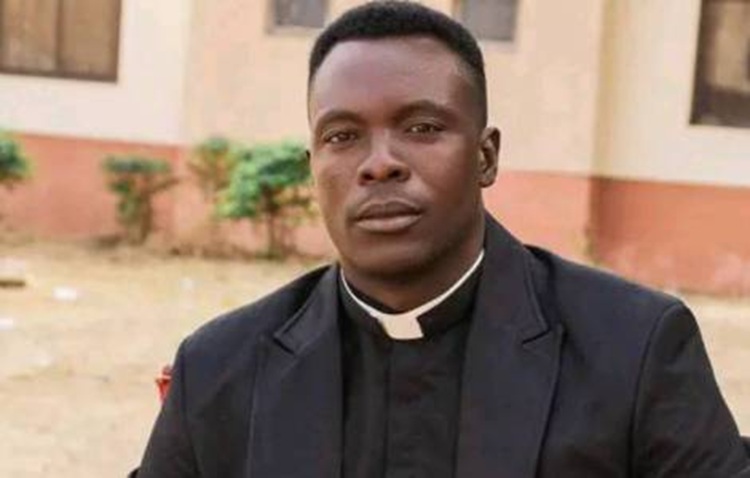 Nigeria: Un sacerdote que estaba secuestrado recuperó su libertad Nigeria: Un sacerdote que estaba secuestrado recuperó su libertad