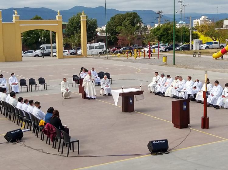 "Nuestra Iglesia tiene futuro": culminó en Salta la etapa de escucha del Sínodo "Nuestra Iglesia tiene futuro": culminó en Salta la etapa de escucha del Sínodo