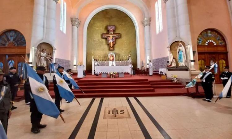 Los obispos llaman a trabajar por una patria unida, con diálogo e inclusión Los obispos llaman a trabajar por una patria unida, con diálogo e inclusión