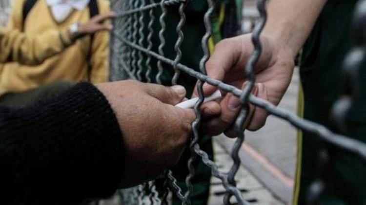 ODSA UCA: tres de cada diez hogares identificaron la venta de drogas en su barrio ODSA UCA: tres de cada diez hogares identificaron la venta de drogas en su barrio