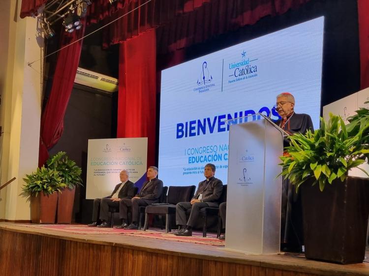 Paraguay celebró su 1er. Congreso Nacional de Educación Católica Paraguay celebró su 1er. Congreso Nacional de Educación Católica