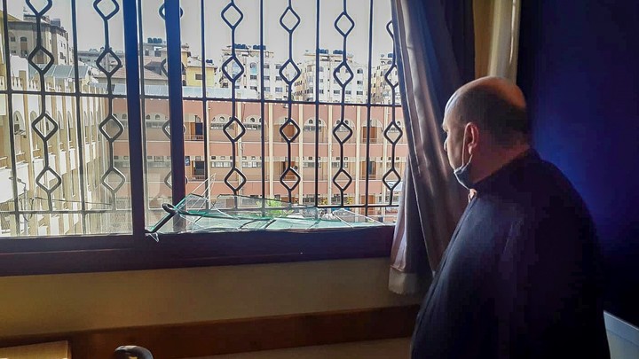 El párroco de Gaza se refirió a la angustia de los cristianos en la Franja El párroco de Gaza se refirió a la angustia de los cristianos en la Franja