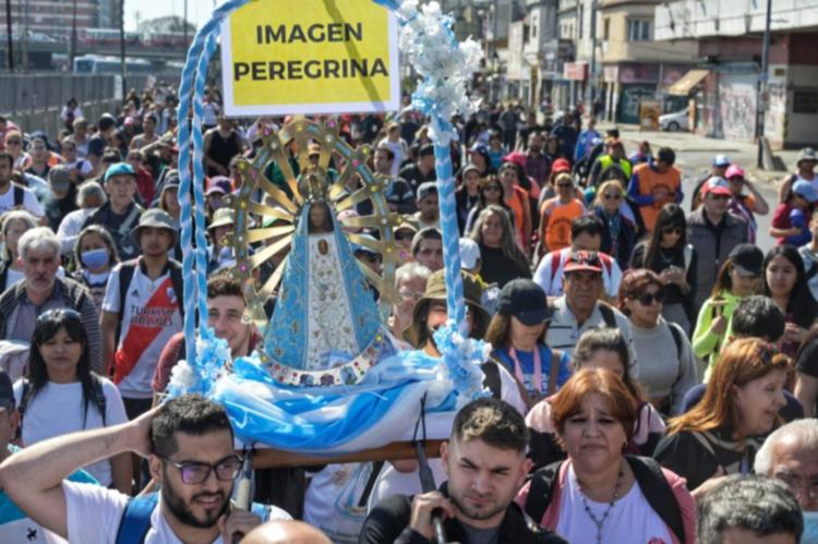 Peregrinación Juvenil a Luján: este fin de semana, 'la Virgen nos espera' Peregrinación Juvenil a Luján: este fin de semana, 'la Virgen nos espera'