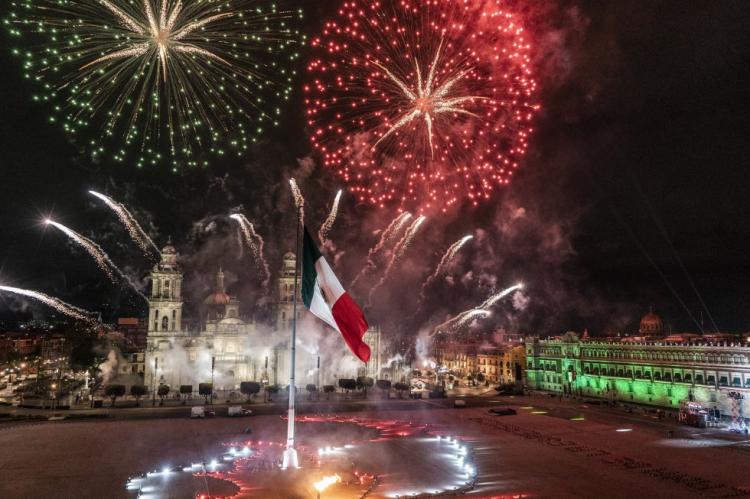 Preocupa a la catedral de México el uso de pirotecnia en la Fiesta Patria Preocupa a la catedral de México el uso de pirotecnia en la Fiesta Patria