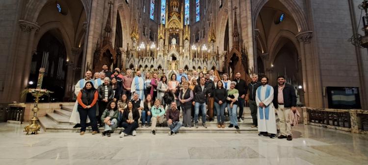 Referentes de la Pastoral Educativa de diócesis bonaerenses se reunieron en Luján Referentes de la Pastoral Educativa de diócesis bonaerenses se reunieron en Luján