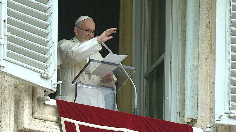 Regina Coeli: Qué hermoso es compartir nuestra fe Regina Coeli: Qué hermoso es compartir nuestra fe