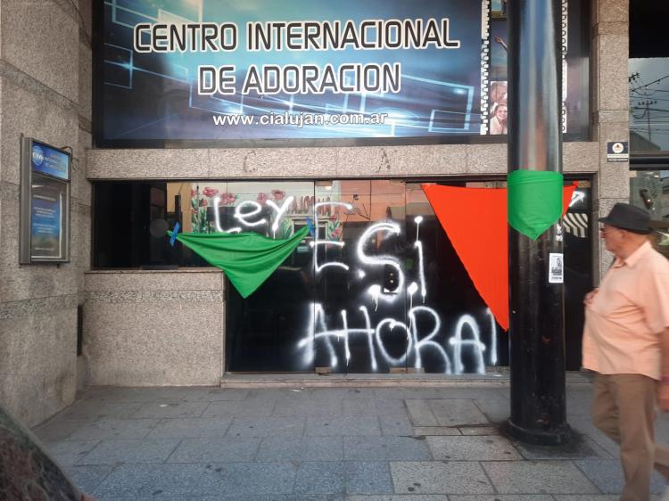 Repudio por el ataque vandálico a un lugar de culto evangélico en Luján