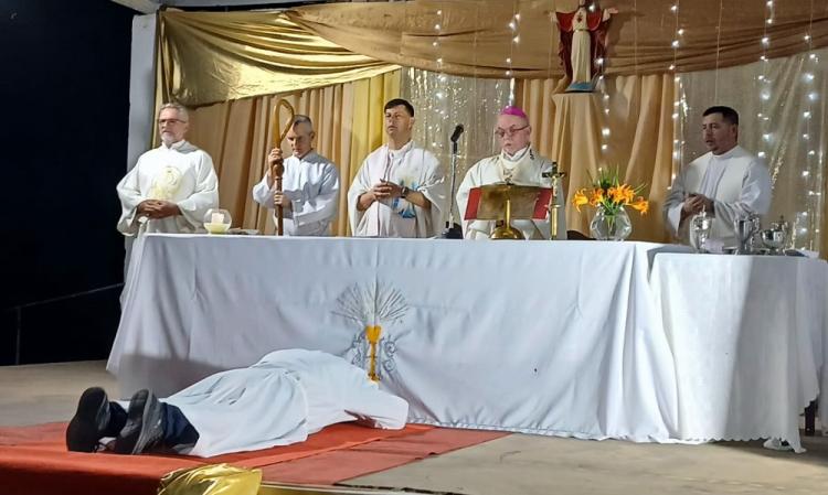 Resistencia: Mons. Dus ordenó dos nuevos diáconos permanentes