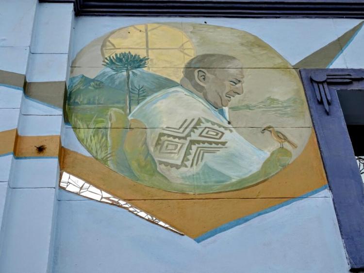Restauran un mural con un mensaje de paz y participación ciudadana en Neuquén Restauran un mural con un mensaje de paz y participación ciudadana en Neuquén