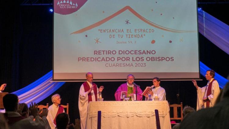 Los obispos de San Isidro predicaron un retiro de Cuaresma Los obispos de San Isidro predicaron un retiro de Cuaresma