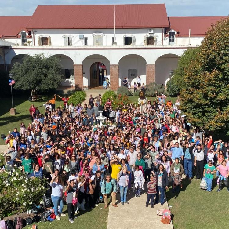 Río Cuarto: unos 250 niños visitaron el seminario 'Jesús Buen Pastor' Río Cuarto: unos 250 niños visitaron el seminario 'Jesús Buen Pastor'