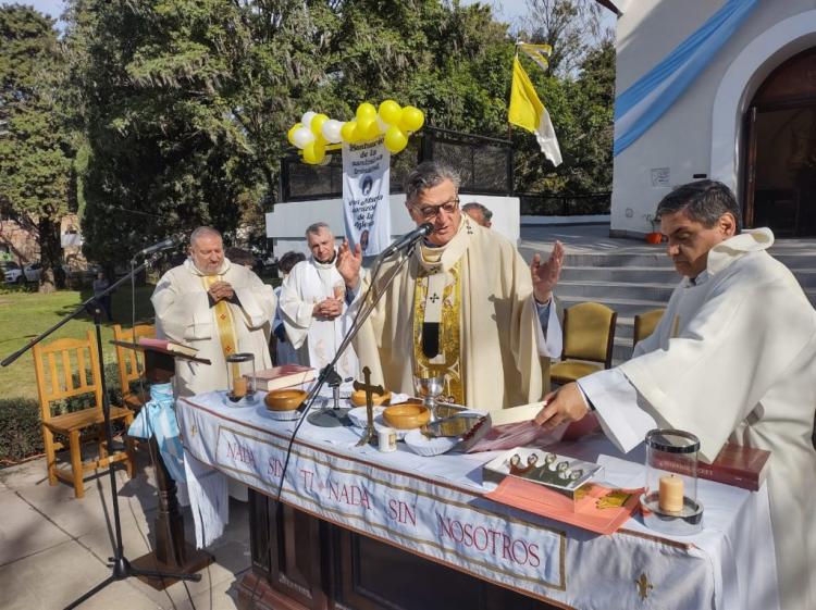 Rosario: Mons. Martín realizó nombramientos parroquiales en la arquidiócesis Rosario: Mons. Martín realizó nombramientos parroquiales en la arquidiócesis