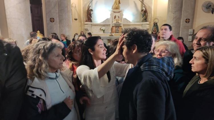 Rosario: precisiones acerca de los hechos relacionados con el carisma de una mujer Rosario: precisiones acerca de los hechos relacionados con el carisma de una mujer