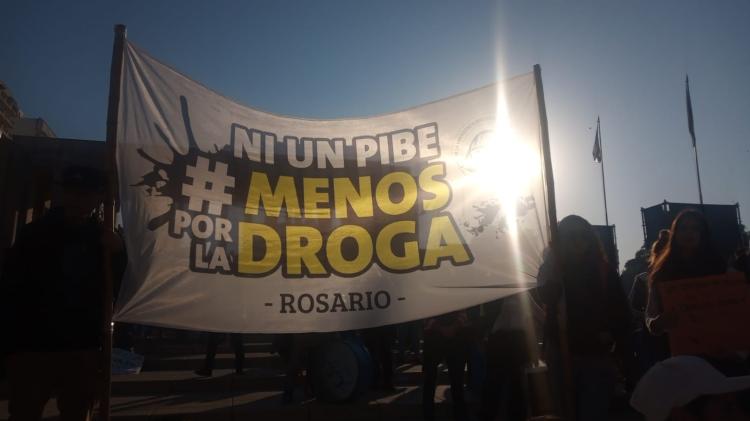 Rosario volvió a clamar: ¡Ni un pibe menos por la droga! Rosario volvió a clamar: ¡Ni un pibe menos por la droga!