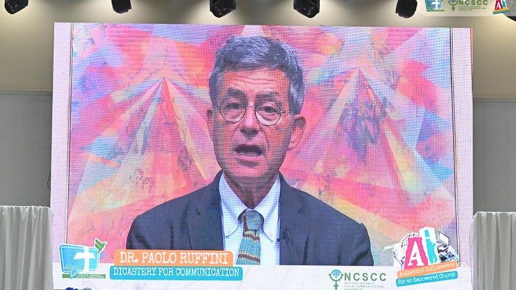 Ruffini: La Iglesia debe asumir el liderazgo en la configuración ética de la IA Ruffini: La Iglesia debe asumir el liderazgo en la configuración ética de la IA