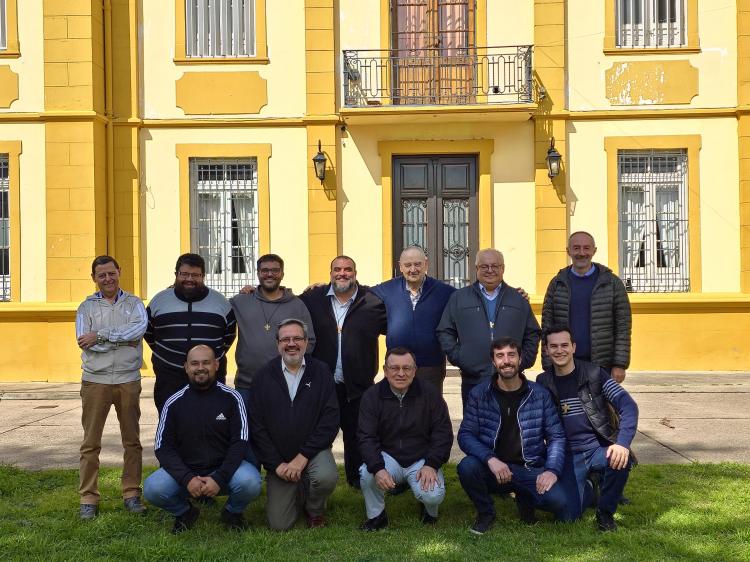 Salesianos reflexionan sobre los desafíos de consolidar una formación en la misión Salesianos reflexionan sobre los desafíos de consolidar una formación en la misión