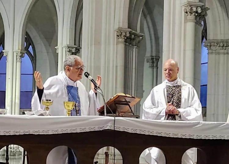San Isidro: Mons. Ojea valora que Mons. Caride sea su sucesor en la diócesis San Isidro: Mons. Ojea valora que Mons. Caride sea su sucesor en la diócesis