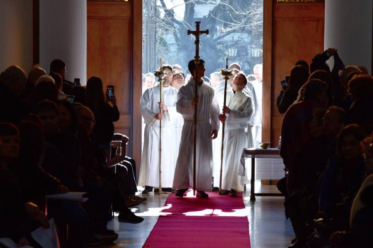 San Nicolás: ordenan a los primeros diez diáconos permanentes en la historia diocesana San Nicolás: ordenan a los primeros diez diáconos permanentes en la historia diocesana