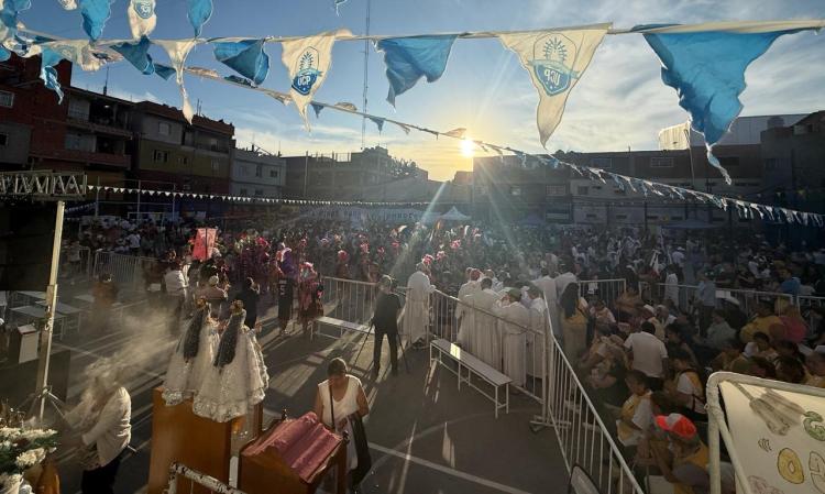 Santa María Madre del Pueblo, una parroquia que sostiene
