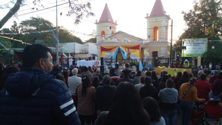 Santo Tomé: la feligresía de Ituzaingó renovó su devoción a san Juan Bautista Santo Tomé: la feligresía de Ituzaingó renovó su devoción a san Juan Bautista