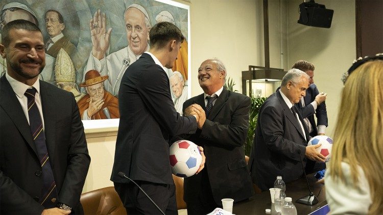Scholas hará un Partido por la Paz en el estadio olímpico de Roma Scholas hará un Partido por la Paz en el estadio olímpico de Roma