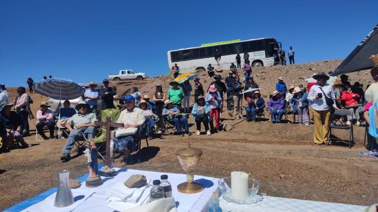 Hermandad trasandina: misa argentino-chilena en el Paso Pichachén