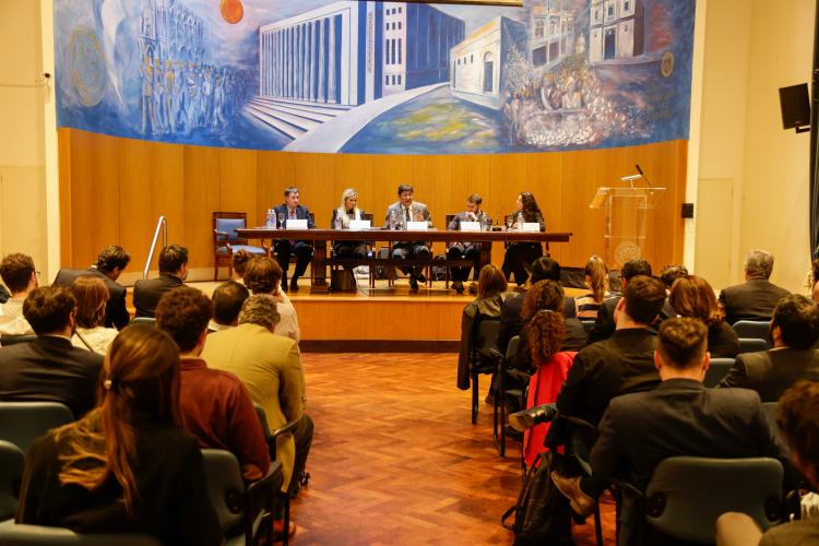 Se presentó en la Argentina un libro que aporta al debate sobre las denuncias infundadas Se presentó en la Argentina un libro que aporta al debate sobre las denuncias infundadas