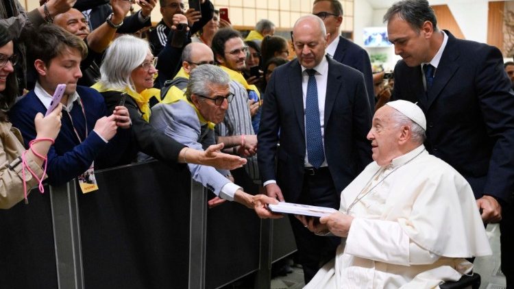 'Sean voz de paz', les pidió el Papa a las asociaciones obreras cristianas 'Sean voz de paz', les pidió el Papa a las asociaciones obreras cristianas