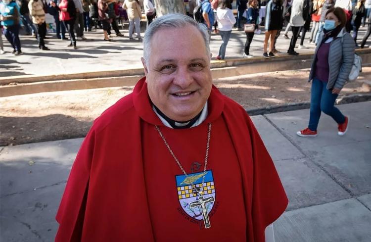 Semana Santa: Mons. Colombo llama a vivirla de manera más fraternal y solidaria Semana Santa: Mons. Colombo llama a vivirla de manera más fraternal y solidaria