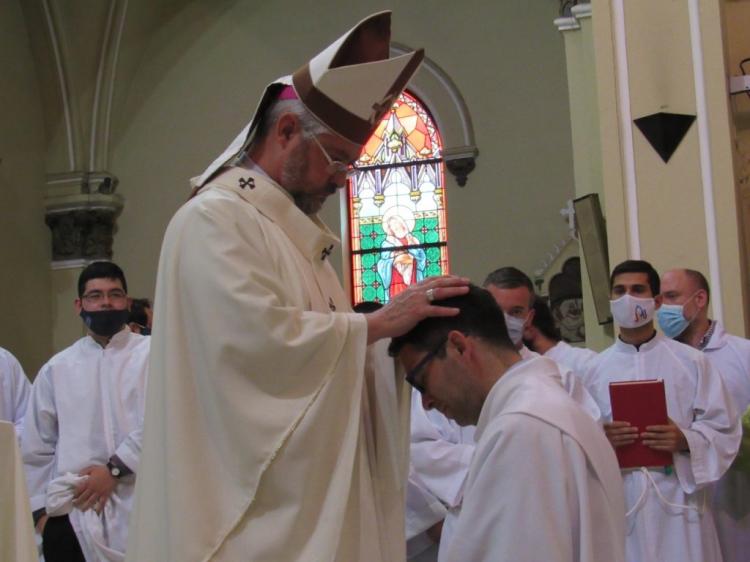 Serán ordenados tres sacerdotes y un diácono para la iglesia de Mercedes-Luján Serán ordenados tres sacerdotes y un diácono para la iglesia de Mercedes-Luján
