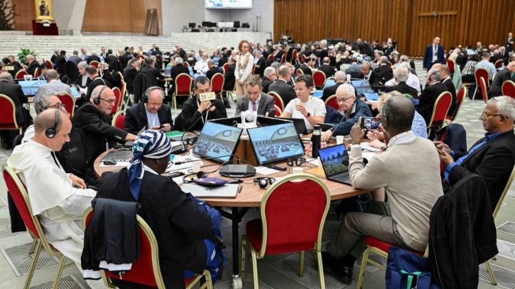 Sínodo2024: Una invitación a escuchar a todos Sínodo2024: Una invitación a escuchar a todos