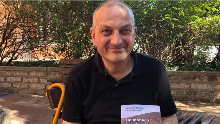 Un sacerdote que estuvo 5 meses secuestrado es el nuevo arzobispo de Homs, en Siria Un sacerdote que estuvo 5 meses secuestrado es el nuevo arzobispo de Homs, en Siria