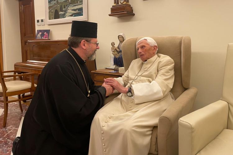 Su Beatitud Sviatoslav Shevchuk visitó al papa emérito Benedicto XVI Su Beatitud Sviatoslav Shevchuk visitó al papa emérito Benedicto XVI