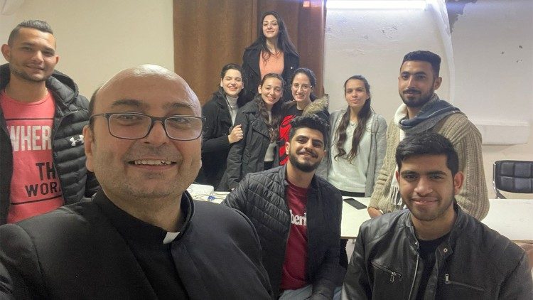 Tierra Santa: el párroco de Gaza espera el 'milagro' de la paz Tierra Santa: el párroco de Gaza espera el 'milagro' de la paz