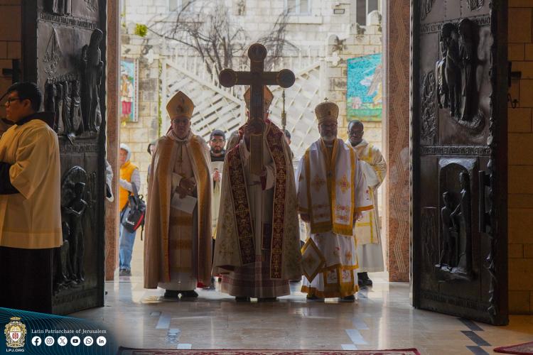 Tierra Santa: 'Necesitamos un jubileo' que nos renueve la esperanza, pidió el patriarca Tierra Santa: 'Necesitamos un jubileo' que nos renueve la esperanza, pidió el patriarca