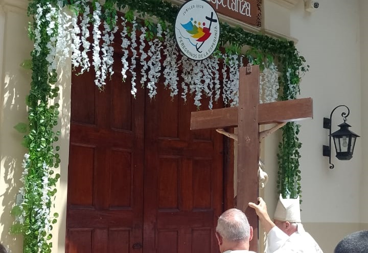 Triple apertura del Año Jubilar en la diócesis de Jujuy Triple apertura del Año Jubilar en la diócesis de Jujuy