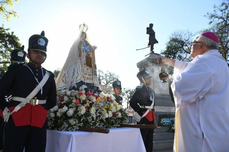 Tucumán: multitudinaria devoción mariana a la Virgen de la Merced Tucumán: multitudinaria devoción mariana a la Virgen de la Merced